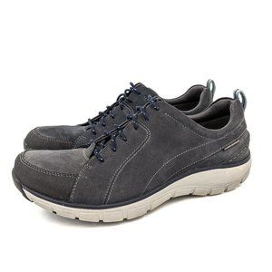 clarks waterproof sneakers